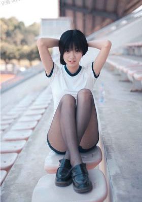 丰满少妇毛茸茸做性极端-首映老版国语字幕