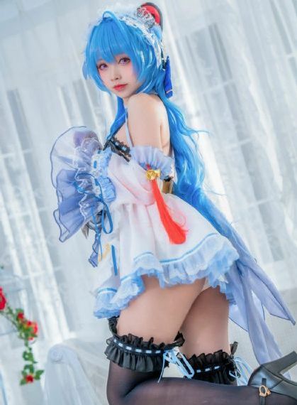 处女第一次朱莉-迅雷视频欧美电影在线