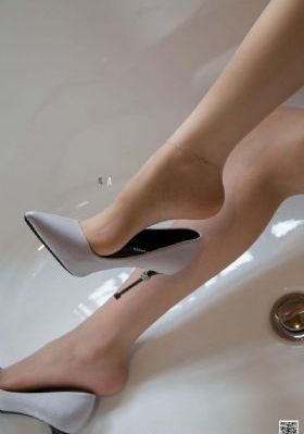 99pao国产成视频永久-粤语中字电影未删减版