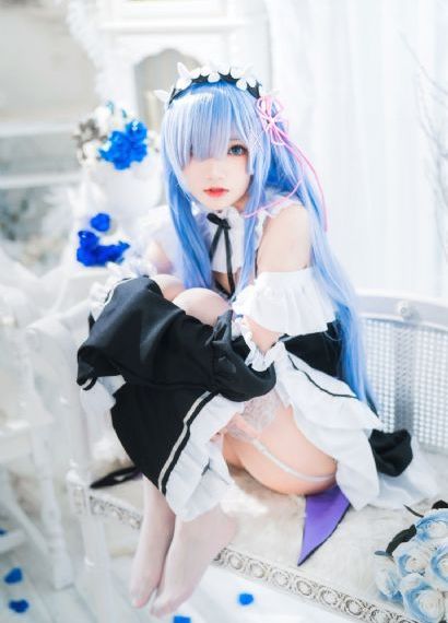 另类亚洲专区-我不卡电影无删减版