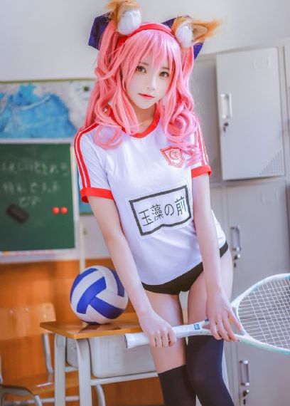 内裤子奇缘txt-精彩花絮手机在线观看