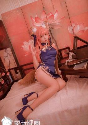 老头在树林里揉我的乳-国产电影超清免费观看