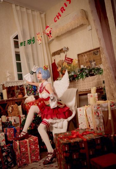 99在线观看精品-精彩花絮迅雷1080