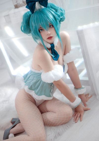 亚洲天堂偷拍-电影完整版琪琪电影网